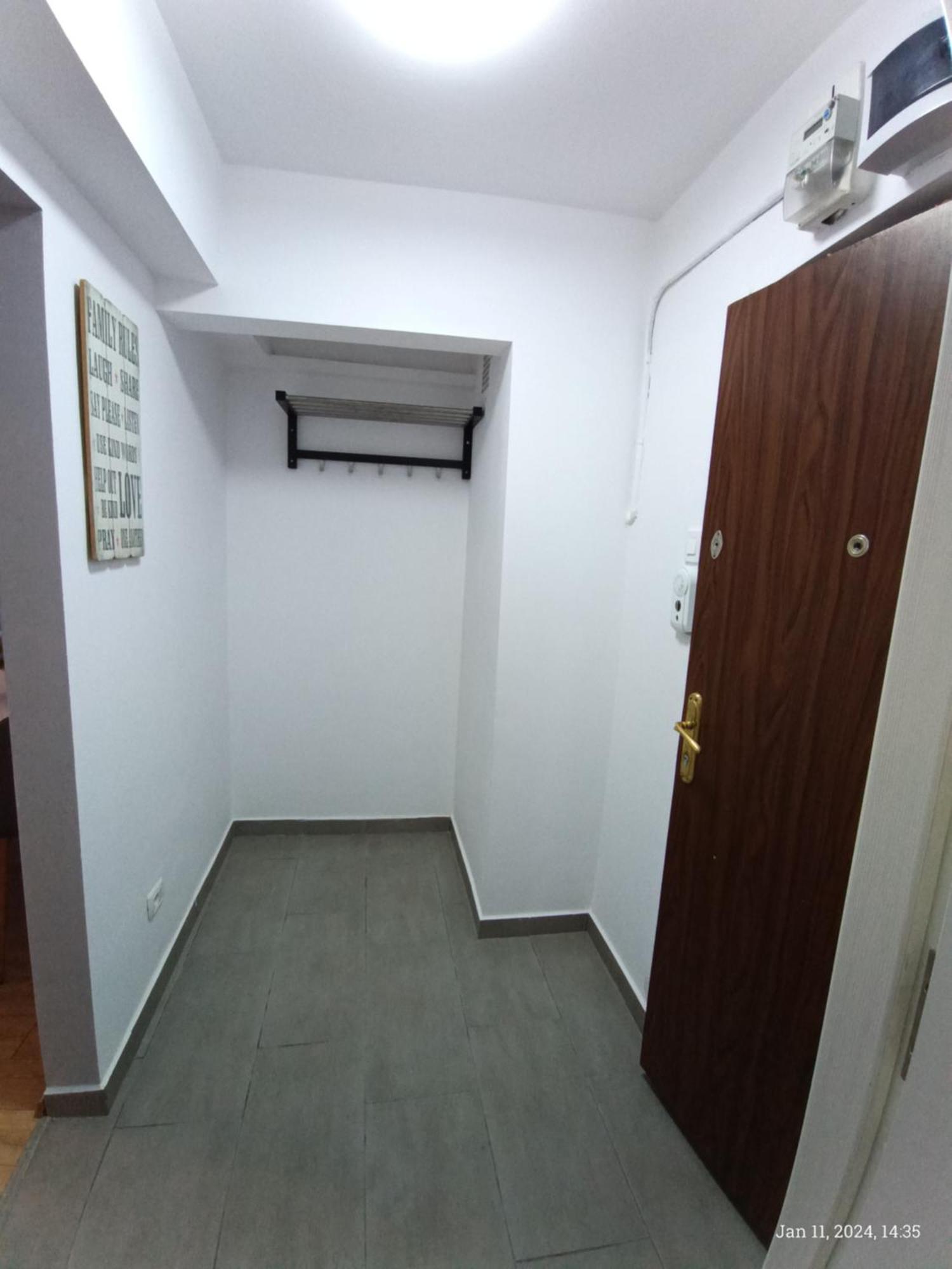 Cozy Apartment City Center Bucarest Exterior foto